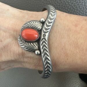 Silver and Coral Women's Vintage Treasure Cuff
